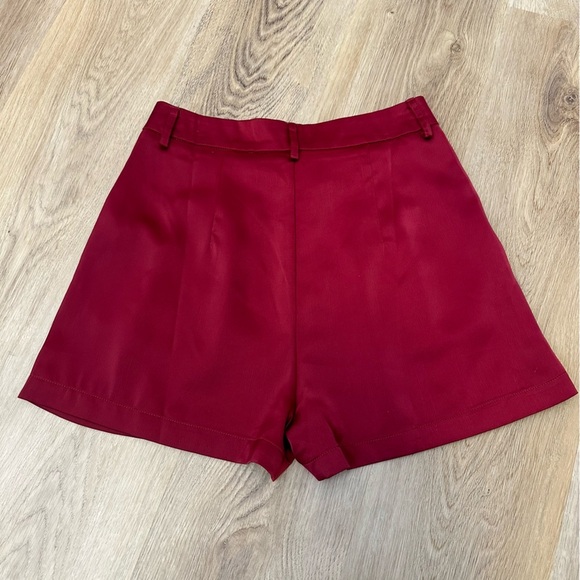 NWT Glam Maroon High Waist Satin Dress Shorts size S - Picture 2 of 6